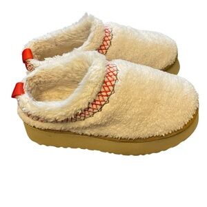 Sherpa Clog Slippers